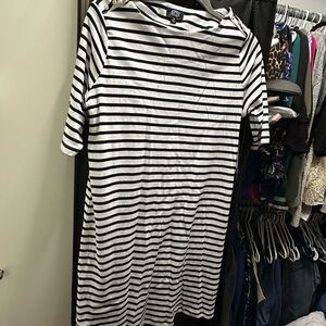 NWT Jones New York Signature Black & White Striped Dress With Button Detail